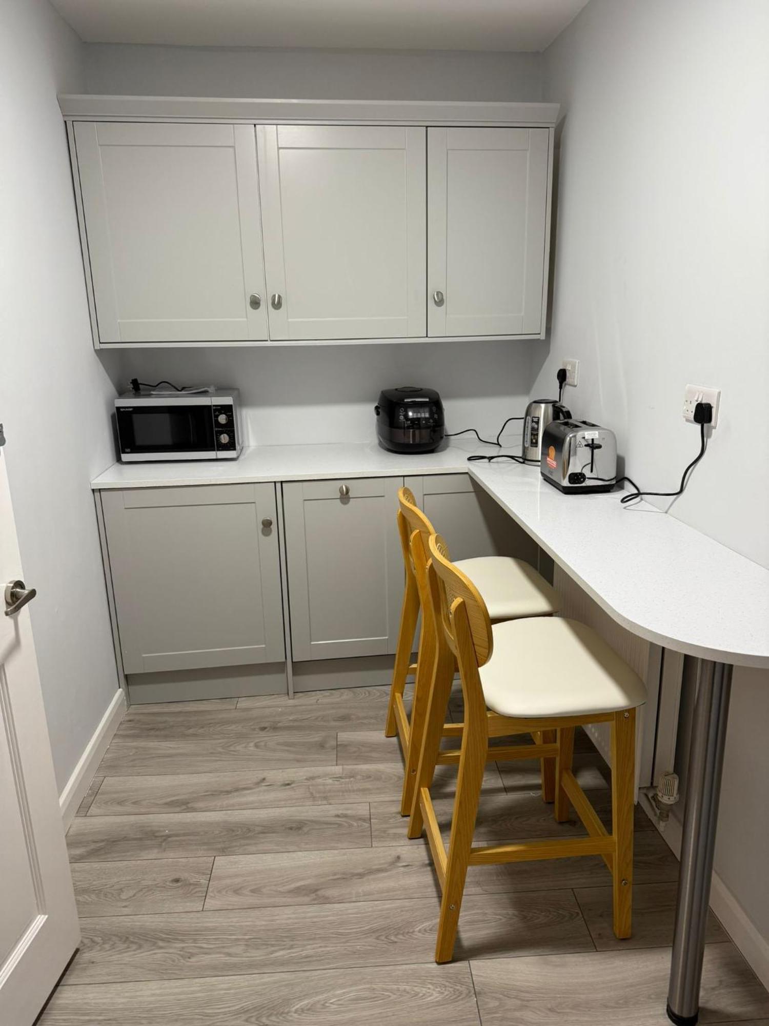 Apartment Luxury 2 Bedroom With Sea Garden View